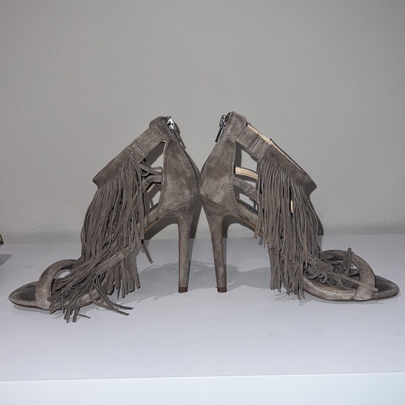 Steve Madden “Fringly” Suede Heels - Picture 6 of 8